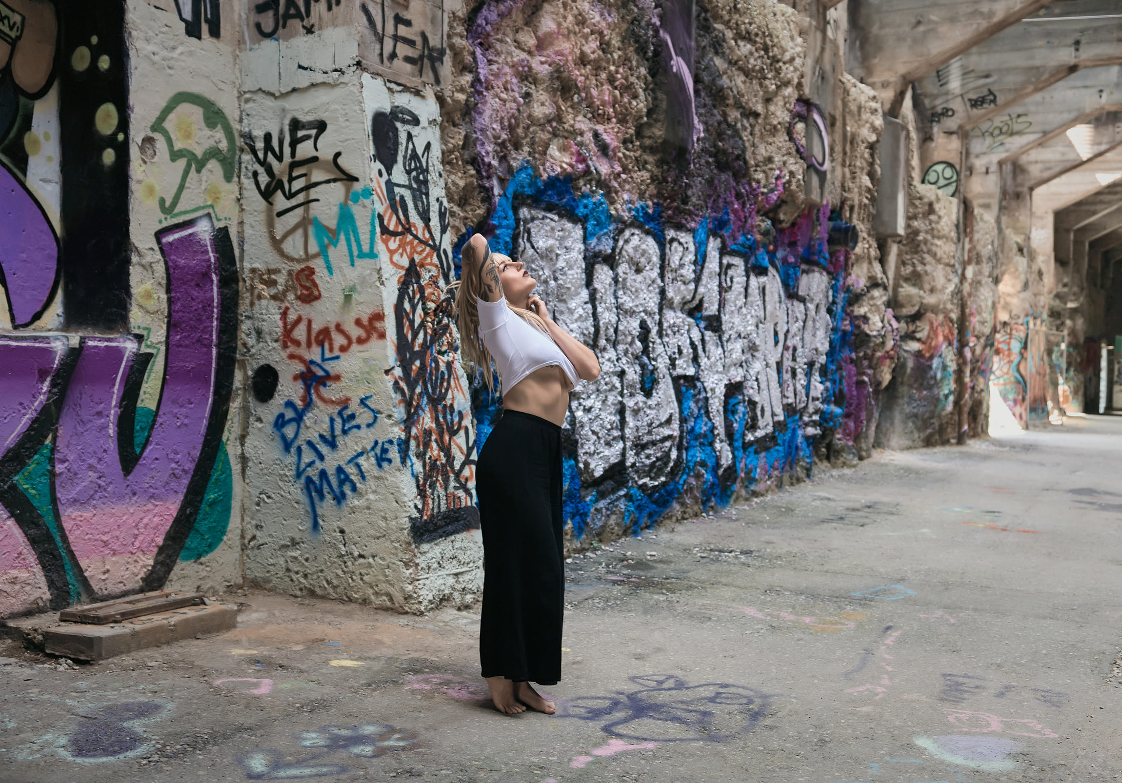 Abandoned Factory VII - Portrait - Lost Place - Grafiti - Fine Art - Photography - Attishol-Areal - Riedholz - Lomobox - Basel - Switzerland